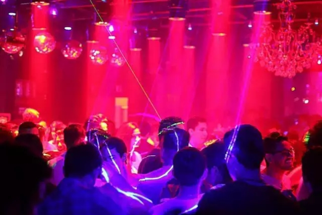 Travestis em SP, RJ e BH: Onde Conhecê-las e Como Abordá-las com Respeito