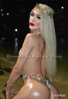 Yara Martins - Transex Rio de Janeiro - anuncio Tenho 1.83 altura . 68kg, falsa magra . Olhos castanhos escuro, 21cm , texto: Últimos dias no Brasil. Estou hospedada em Copacabana sou muito educada atenciosa meu atendimento não tenho pressa meu apartamento e muito organizado todo climatizado e pronto pra receber vcs . Sou completa não tenho pressa beijo na boca , realizo todos tipos de feitiches e trabalho com massagens relaxantes, gosto de ser de tudo mais amo ser ATIVA ...