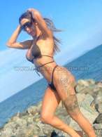 Kelly Vick - Transex Rio de Janeiro - anuncio Vou fala um pouco sobre mim ?.Me chamo Kelly vick , 23 anos 1.73 altura 70 kg feminina, cheirosa,sedutora, gosto de estar sempre bem arrumada, unhas feitas, enfim a final a primeira impressão é a que fica rs?. Sei que você tem um sonho? que envolve os seus mais íntimos e secretos desejos! Uma fantasia que você não pode falar para os seus amigos e nem contar para sua namorada. É exatamente agora, com uma loira com corpo esculpido , na medida do pecado e no sabor de quero mais que você vai revelar para mim os seus mais secretos desejos! Vamos fazer uma bagunçaVamos ao que interessa, começo com um gostoso amaço, carícias, fazendo uma leve massagem no seu dote até ele fica durinho p