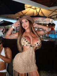 Acompanhante Travesti v-Jaiane-Lima-8cb212 foto