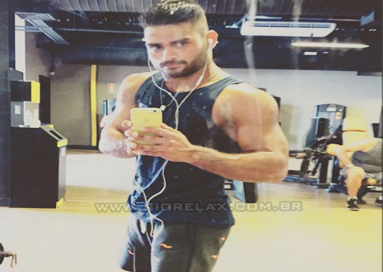 garoto RJ Eduardo Marins 8232215