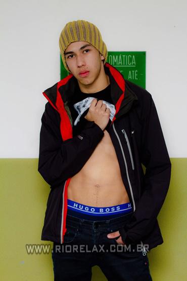 guy RJ Jose Novinho 4559847