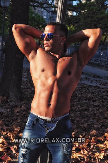 garoto RJ Mauricio 2503265