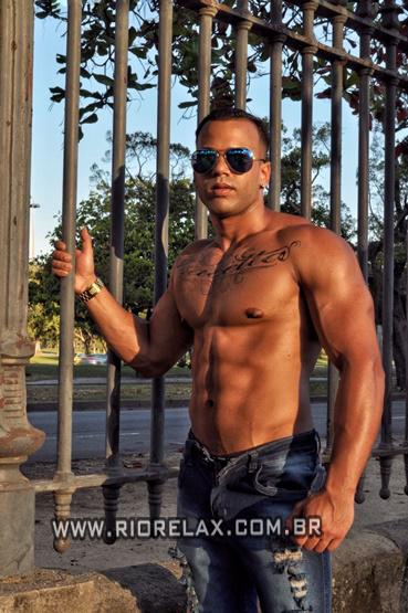 garoto RJ Mauricio 2503284