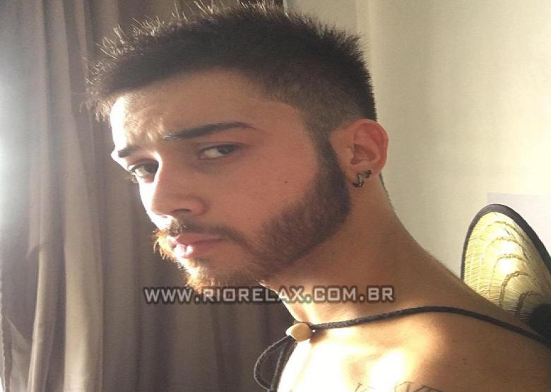 garoto RJ Tulio Leles 9041256