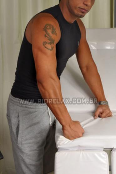 garoto RJ Wladmir Massagista 2993129