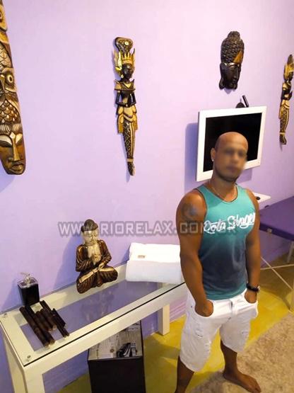 garoto RJ Wladmir Massagista 2993164