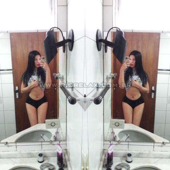 RJ Aurora Mello 6156977