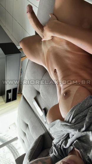 RJ Bia Andrade d883f6