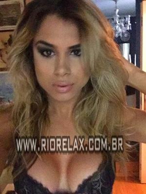 RJ Carol Andrade 1941676