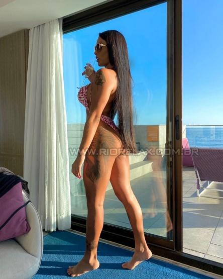 RJ Caroline Muniz 6224801