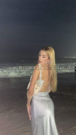 RJ Ester Bianchi 4fe3c8