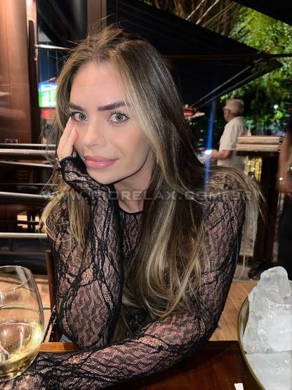 RJ p Fernanda Aguiar 8355277