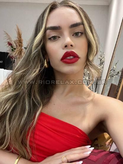 RJ p Fernanda Aguiar 8355668