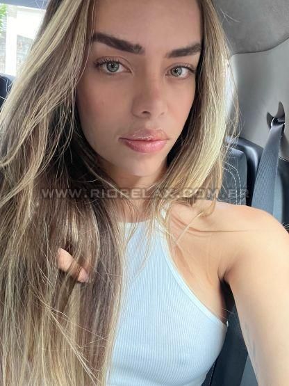 RJ p Fernanda Aguiar 8355897