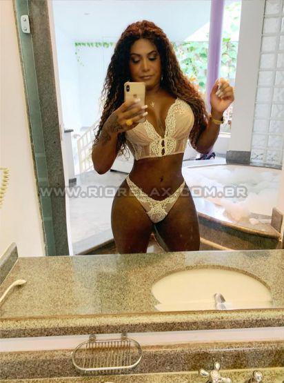 travesti RJ s Janessa Silva 9670591