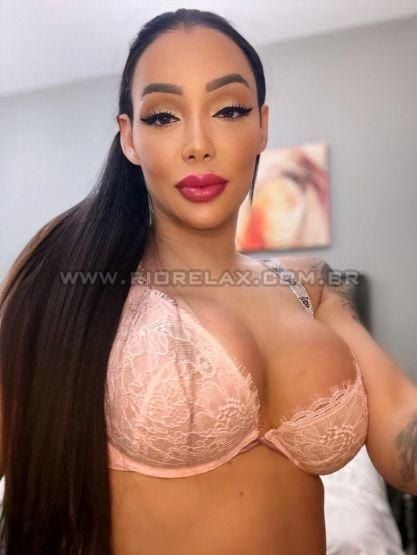 RJ Julia Stheicof aaaae5 RJ Julia Stheicof aaaae5