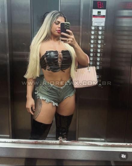 shemale RJ Kamilly Garcia 67269b