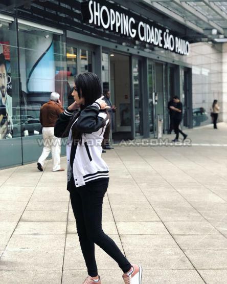 RJ Lorena Sampaio 5064194