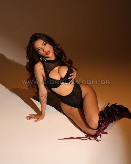 RJ Luiza da Silva 5176d5