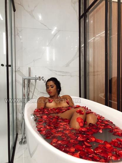 RJ Mirella Colucci 4371475 RJ Mirella Colucci 4371475