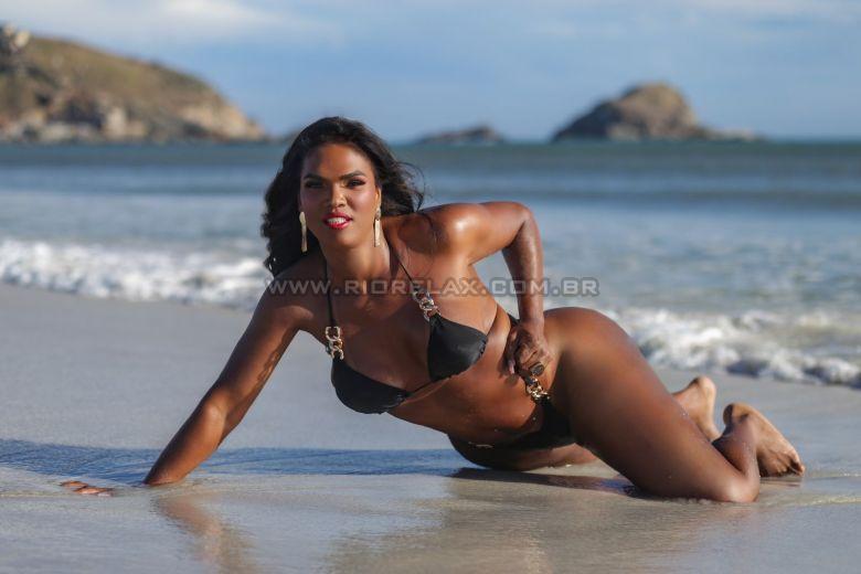 RJ Paulla Robertha Dias dd0c01