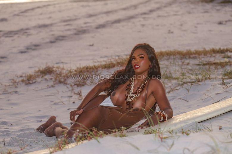 RJ Paulla Robertha Dias ff1537