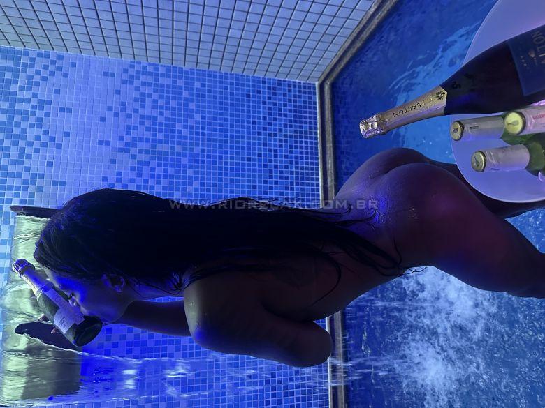 transex RJ Perola Corpore 0900ab