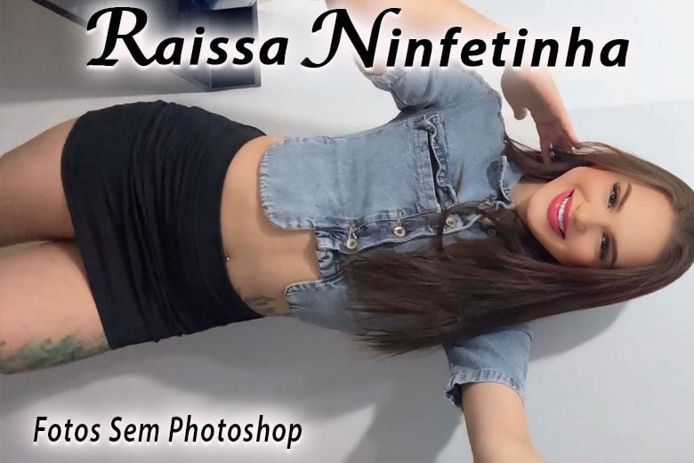 Raissa Ninfetinha - transex RJ - anuncio VIP Meus lindos, bem vindos, o meu nome é Raissa , muito prazer, sou uma menina trans , uma acompanhante deliciosa com 23 anos, sou branquinha, tenho lindos cabelos castanhos, tatuada perfeita para você.No meu atendimento, eu vou ser a ninfeta que vai te deixar louco, a mais gata daqui da cidade, sem frescuras e sem pressa, faço o papel de sua namoradinha.Estou localizada aqui na cidade de Rio de Janeiro, na região do Barra da Tijuca, estou atuando aqui com local. Se você gostou me chamem no número 82996373338, beijos.