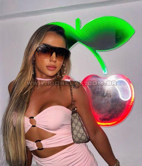 RJ Sabrina Fernandes 611d2f