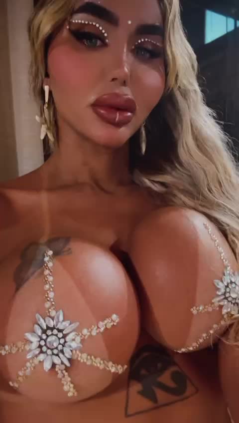 video riorelax1621786.mp4 Sabryna Banks 