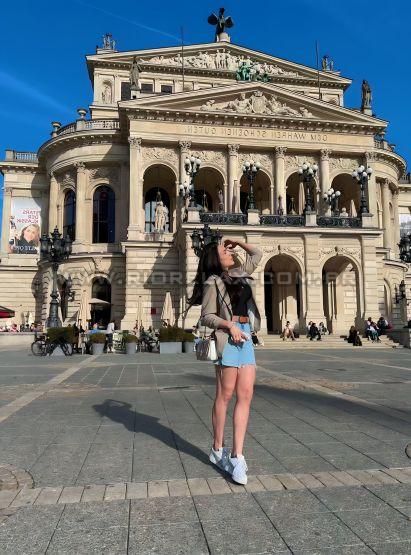 RJ Sophia Casely  3647380