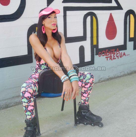 RJ p laurahickman 8313732 RJ p laurahickman 8313732